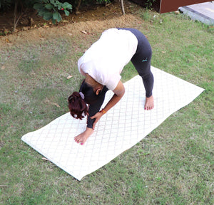 Handwoven Premium Grass Fiber Restorative Antiskid Mat for Yoga and Meditation - Meas