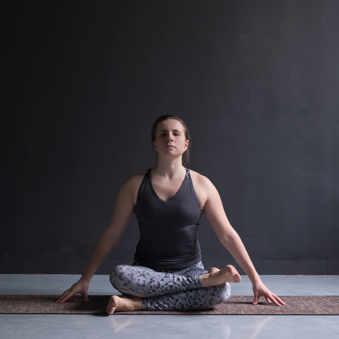 Fire Log Pose | Agnistambhasana