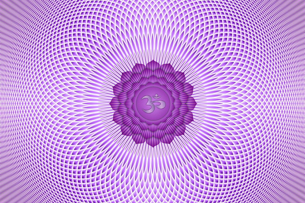 Clear Quartz Bracelet/Jewelry, Elastic Crystal Bead (8mm) Healing Bracelet, Energy Healing /Chakra Balancing - Crown Chakra Stone