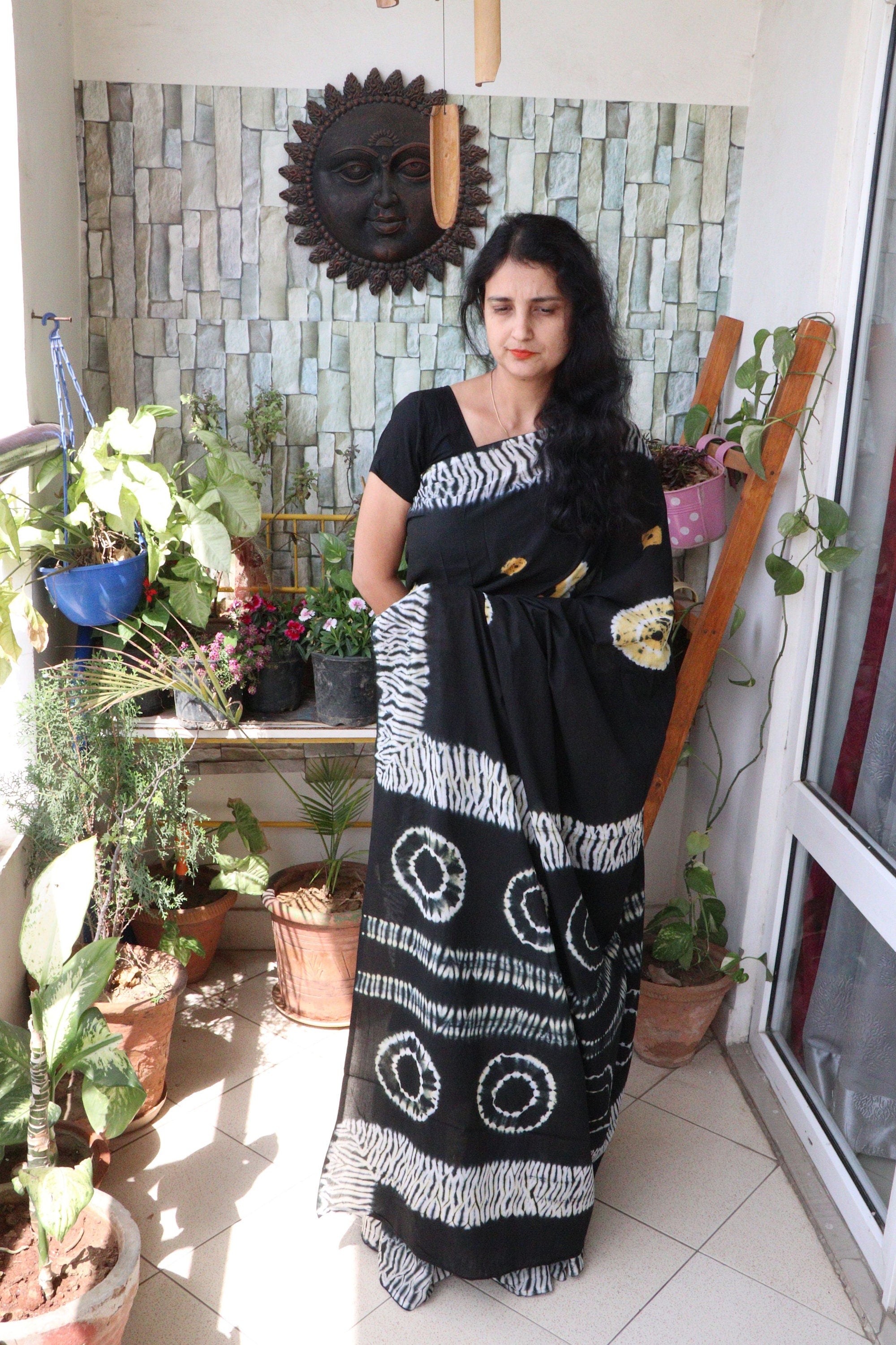 Saree - Screen Printed Cotton Muslin  Saree - Tie-Dye Bandhani Print - Onyx