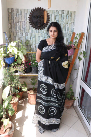 Saree - Screen Printed Cotton Muslin  Saree - Tie-Dye Bandhani Print - Onyx