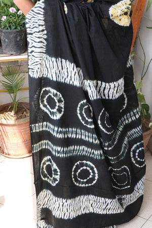Saree - Screen Printed Cotton Muslin  Saree - Tie-Dye Bandhani Print - Onyx