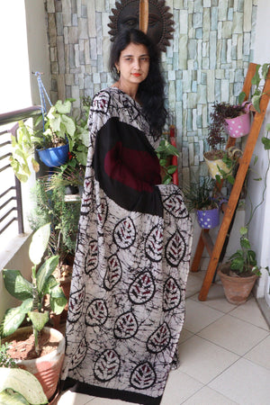 Saree - Handblock Printed Cotton Muslin  Saree - Wine - Leafy Love